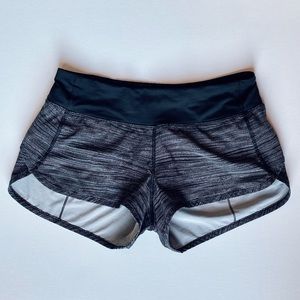 Lululemon Speed Shorts Black/White/Grey